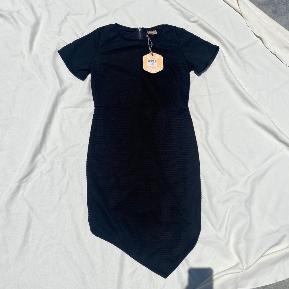 Black geometric dress
